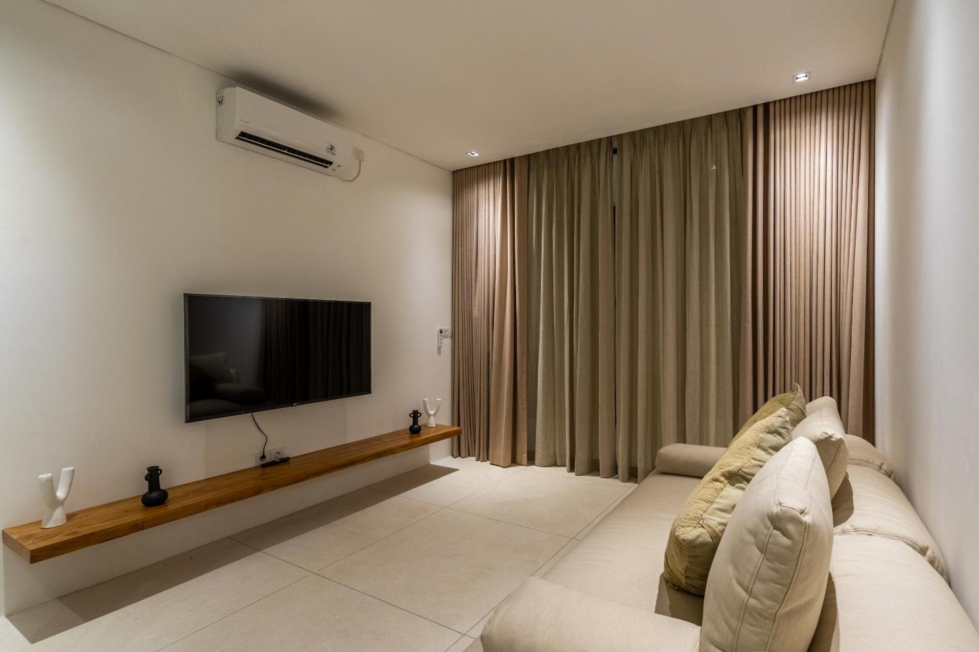 Nina Complex Villa *